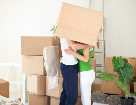 Flat and office moving support with local removals in Woodside